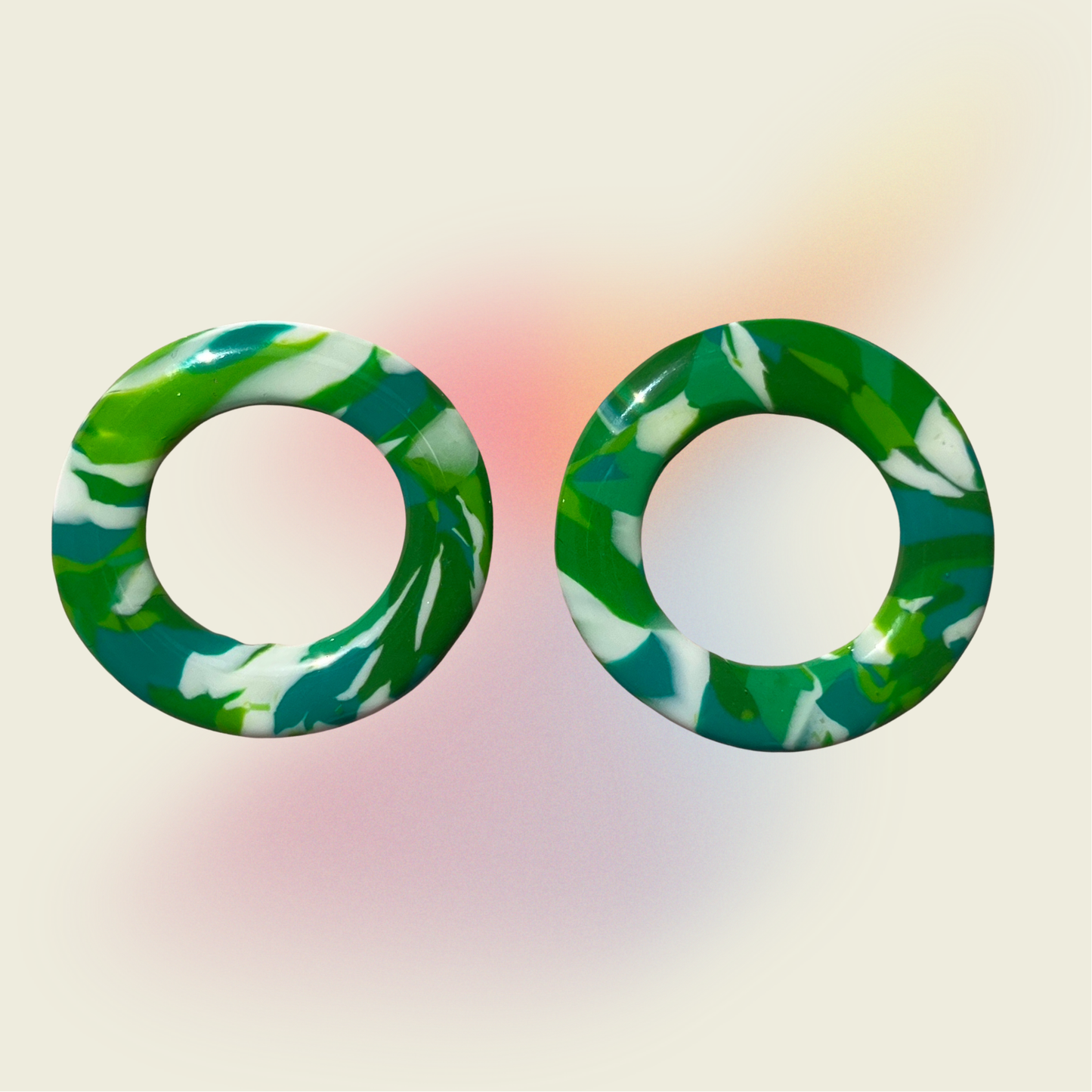 Mary Round Circle Small